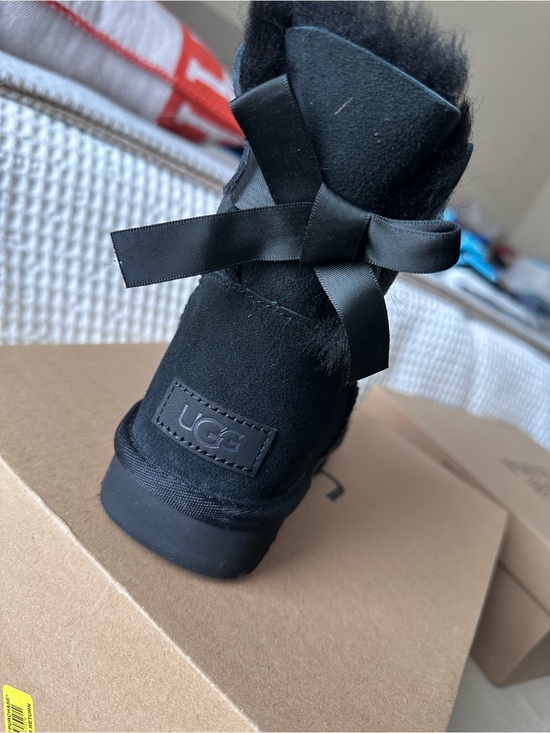 UGG Shoes - UGG Women’s Mini Bailey Bow II Boots 🎀✨